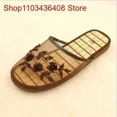 Women Stylish  Floral Slippers - Baby Gate Stairs บทวิจารณ์และราคา